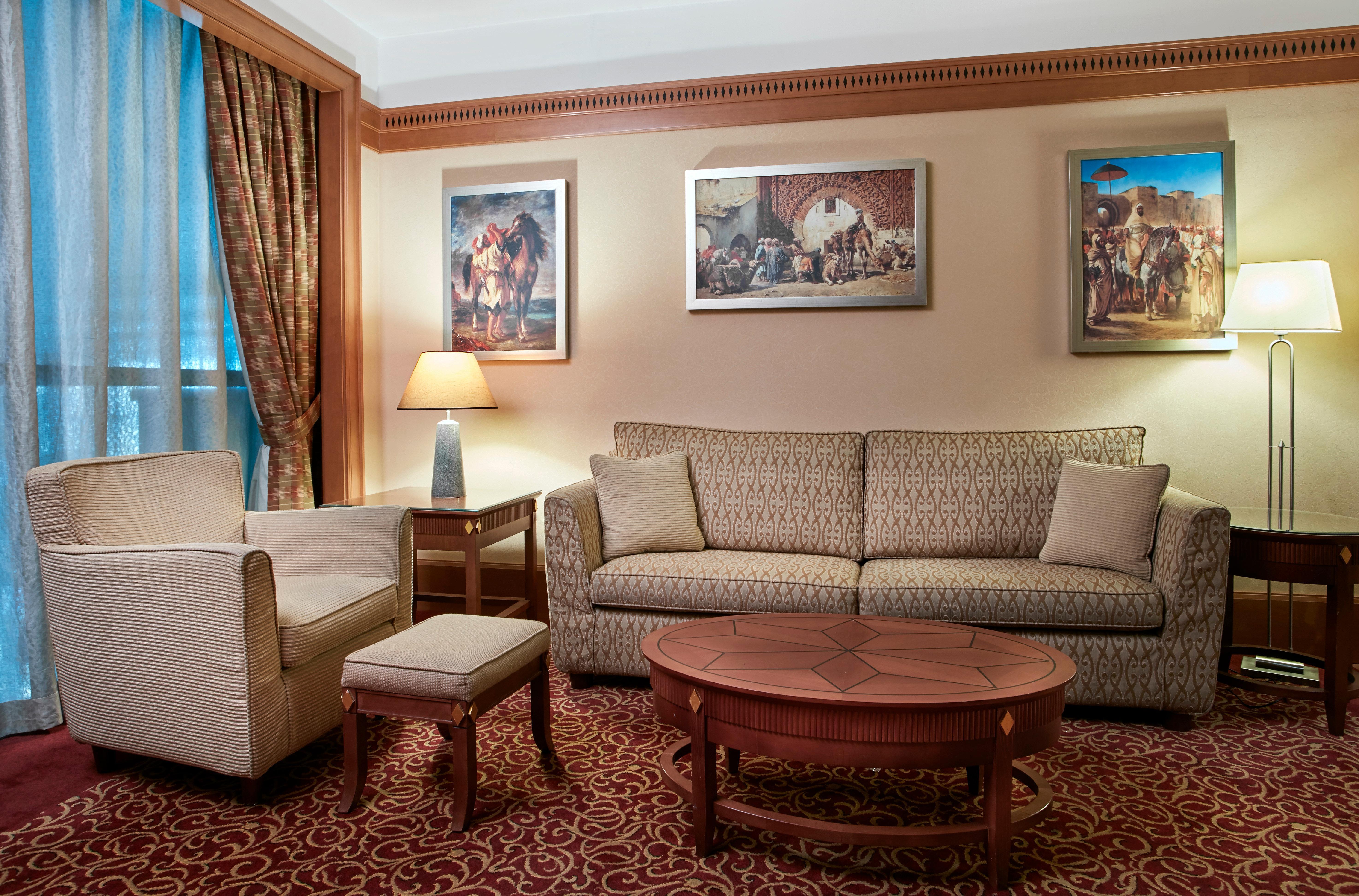 Holiday Inn Kuwait Al Thuraya City By Ihg Kuwait City Exterior foto